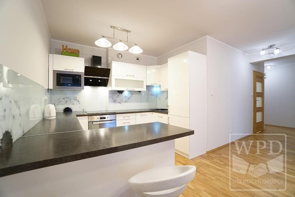Modern Apartment-City Center-New Building-Garage Wrocław Exterior foto