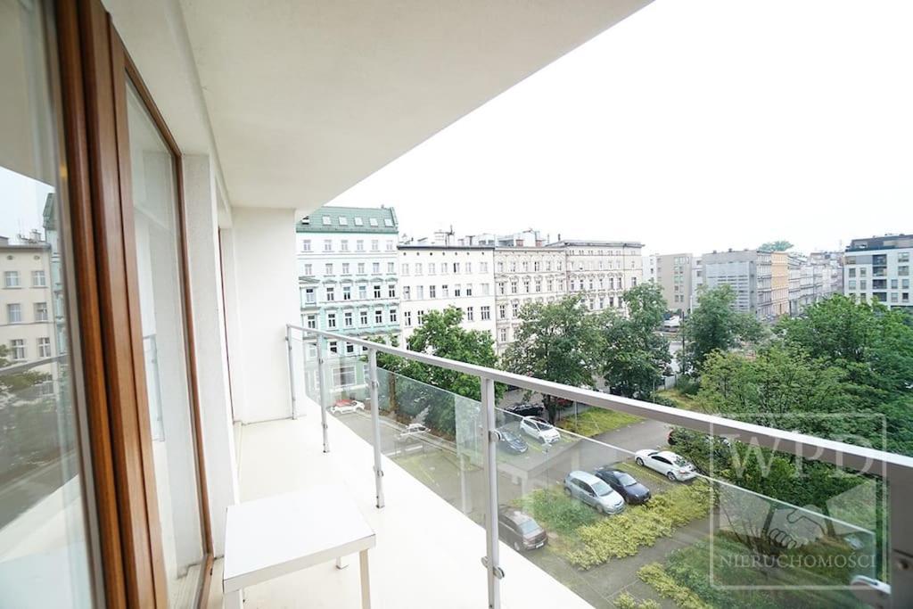 Modern Apartment-City Center-New Building-Garage Wrocław Exterior foto